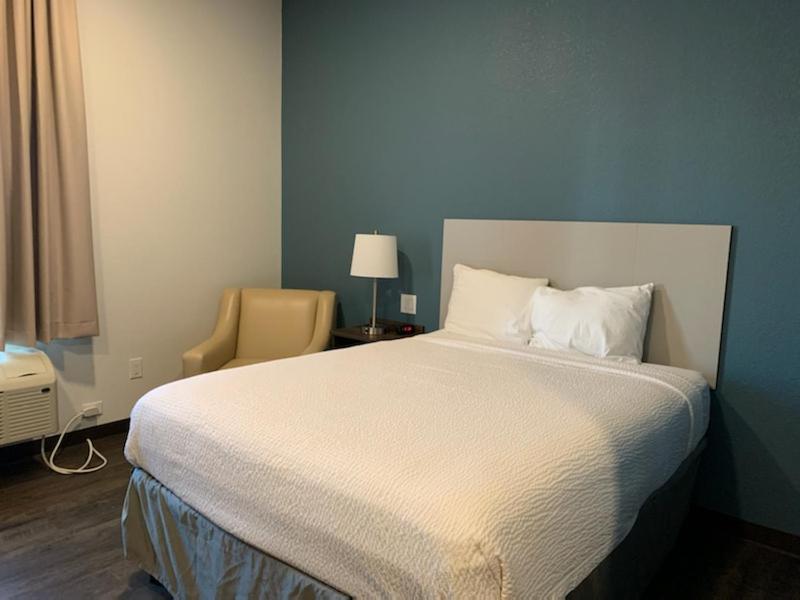 Candlewood Suites Pecos By Ihg Экстерьер фото