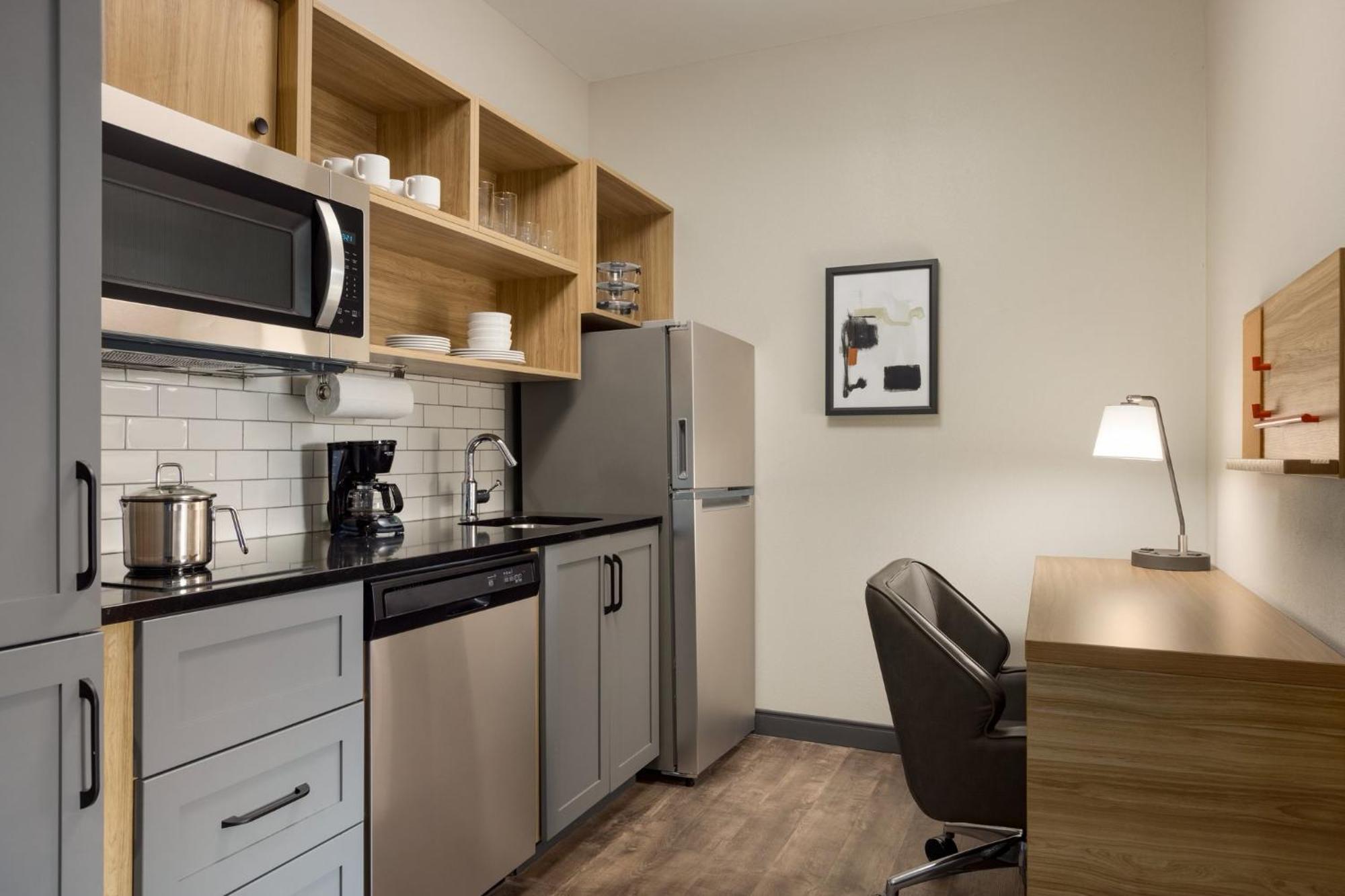 Candlewood Suites Pecos By Ihg Экстерьер фото